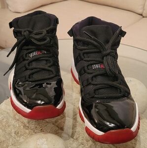 Jordan 11 Retro Bred